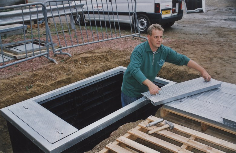 Installation d'une chambre de tirage LEGRAND en PP